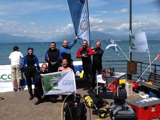 Pulizia subaquea porto di Desenzano, sabato 28 marzo