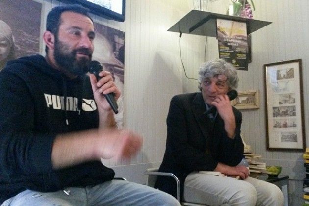 Torre Picenardi. Successo della 2° serata  della rassegna 'Aperitivo con l'Autore'