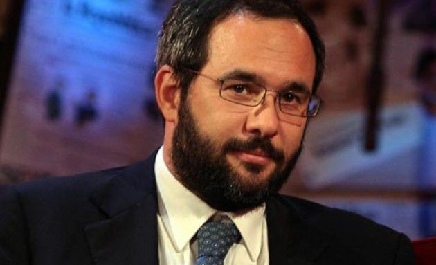 Lombardia, 5 Stelle: ‘Ambrosoli deve spiegare da dove vengono i 10000 €’
