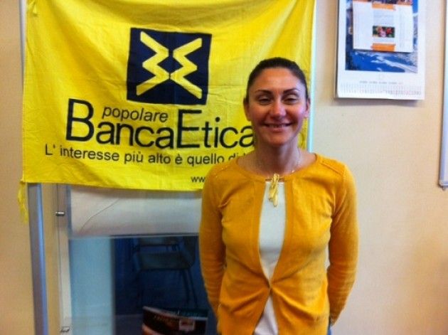 Banca Etica, punto informativo a Cremona. E' venuta a trovarci Monia Castelli