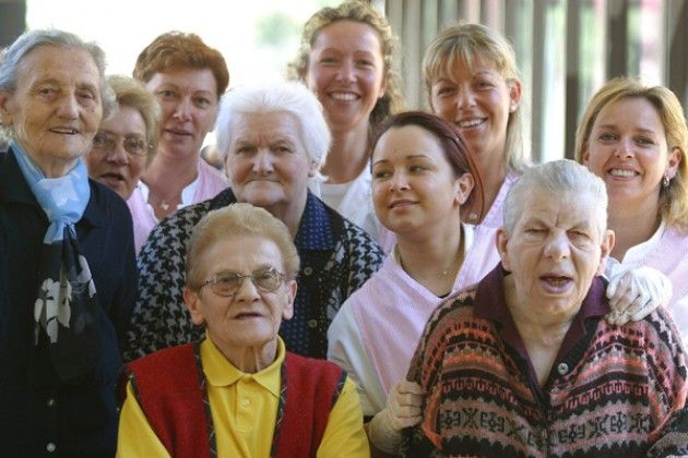 Anziani, da quest'anno bonus sociale per le vacanze al mare