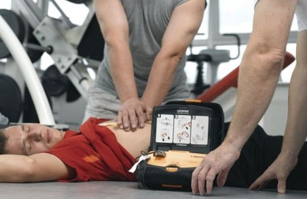 Defibrillatori e Expo: Milano è a cuore scoperto