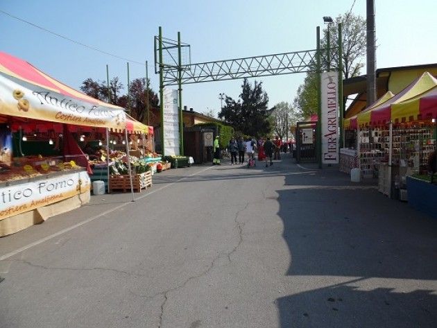  Si è alzato oggi il sipario sulla 40esima FierAgrumello. 