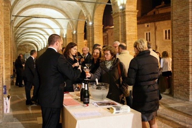 Expo Milano 2015 è alle porte.  UnPOxExPO amplifica e ottimizza i suoi  12 distretti produttivi.