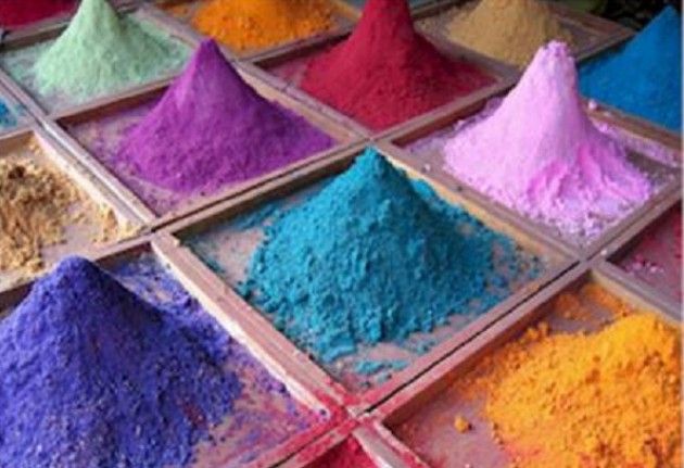 Oltreibanchi : scuole per l’infanzia al teatro Ponchielli di Cremona