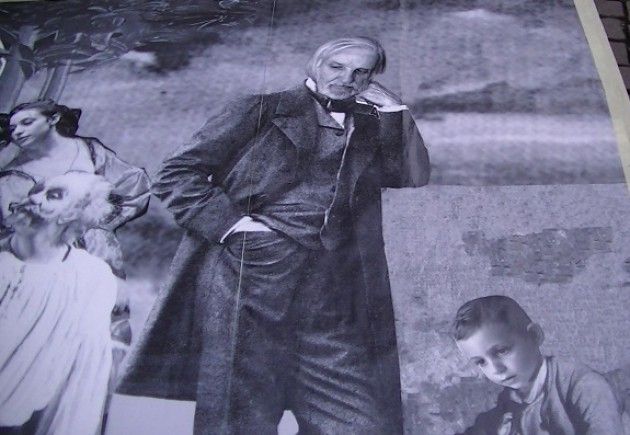 Cremona Le opere di Verdi in una tela di 53 metri ad opera di Virginio Lini (video)
