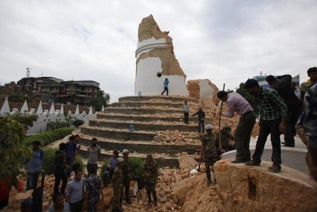 Nepal Caritas si attiva per popolazione colpita ed invita a donare