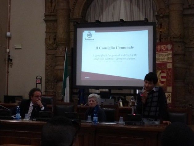 Consulta dei cittadini stranieri residenti a Cremona. Presentata la proposta