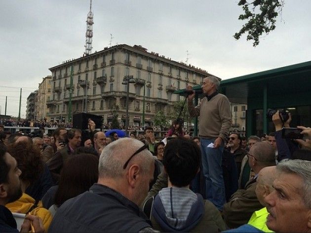 ‘Nessuno Tocchi Milano’. In 20 mila in corteo con il Sindaco