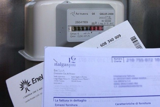 Bollette luce e gas, cosa possono fare (e non fare) i gestori con clienti morosi
