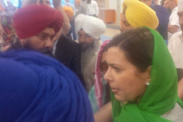 Laura Boldrini ringrazia i Cremonesi. I Sikh gli hanno consegnato 60 mile firme per liberazione dei ‘marò’