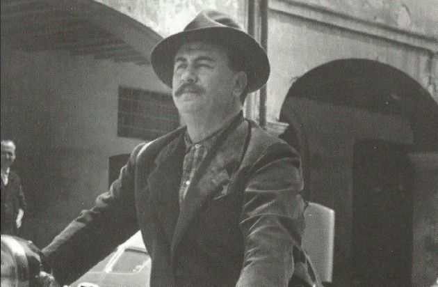 In compagnia di Peppone e Don Camillo a Brescello sugli argini del PO ( Ciak si gira) | G. Carnevali