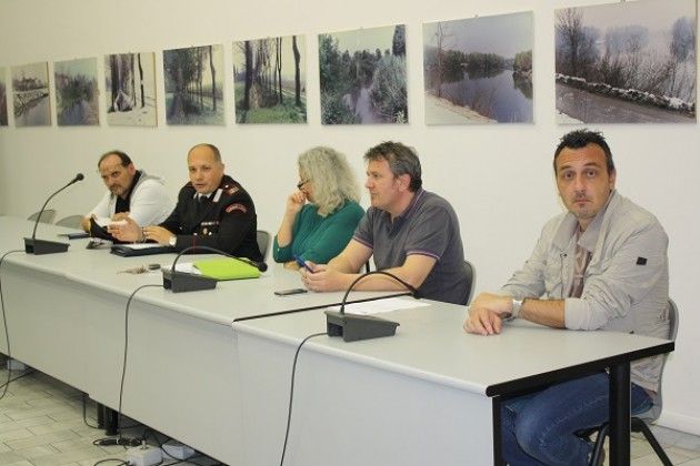Pizzighettone Sala consiliare gremita per l'incontro sulla sicurezza