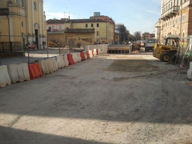 Cremona. Sul sottopasso di Via Brescia pedonale e ciclistico i cittadini non ci stanno.