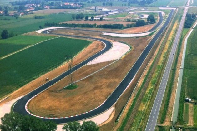 5 Stelle Lombardia: ‘L’autodromo di San Martino del Lago rispetta le regole?’