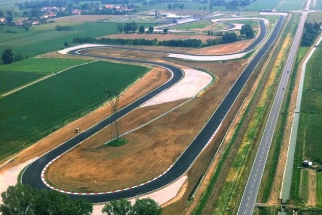 5 Stelle Lombardia: ‘L’autodromo di San Martino del Lago rispetta le regole?’