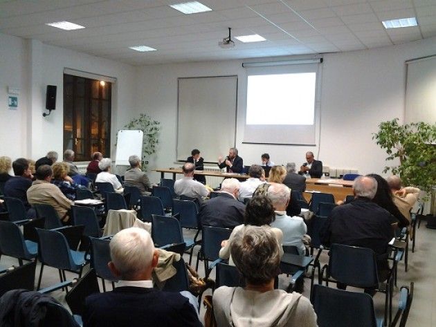 Cremona Futuro delle multiutility e delle ex municipalizzate. Confronto interessante