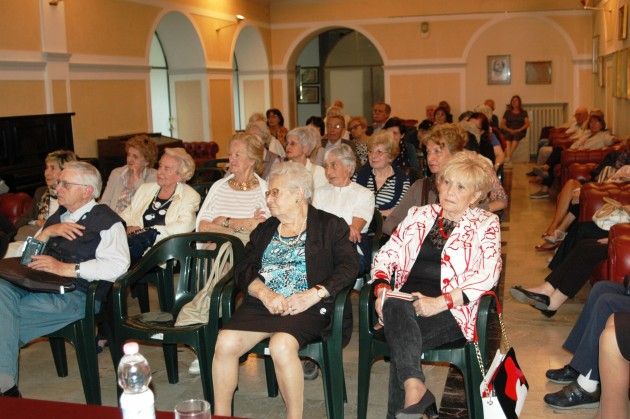 Cremona Riflessioni indotte dalla 'scoperta'del poeta dialettale Emilio Zanoni