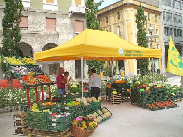 Le 4 stagioni di Cremona, Coldiretti-Campagna Amica domenica in Piazza Stradivari