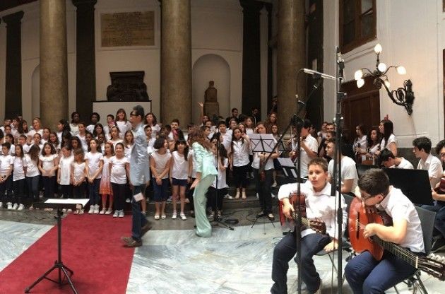 CremonaFiere dona 12 strumenti della liuteria cremonese a Palermo