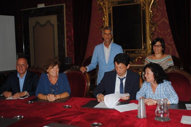 Siglato a Cremona il Patto Etico, atto per affermare la legalità nel lavoro