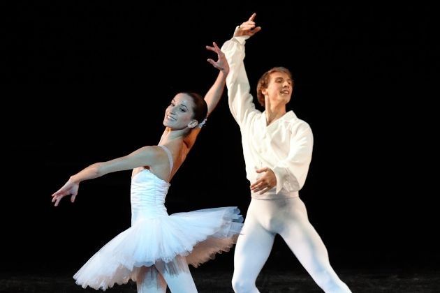 Al Teatro Grande di Brescia il Premio Danza&Danza, premiata anche Angela Cauzzi