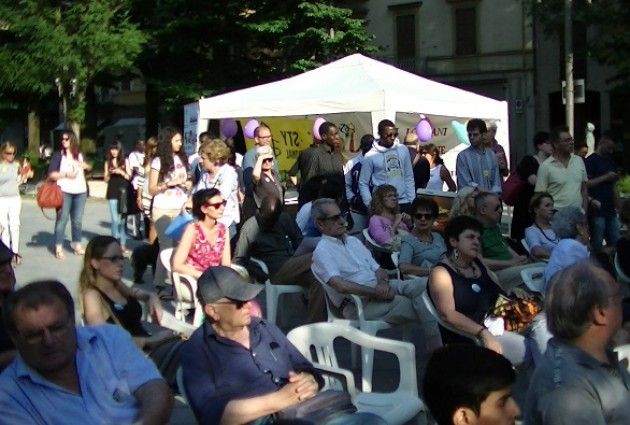 Grande partecipazione a Cremona alla Giornata Mondiale del Rifugiato (video)