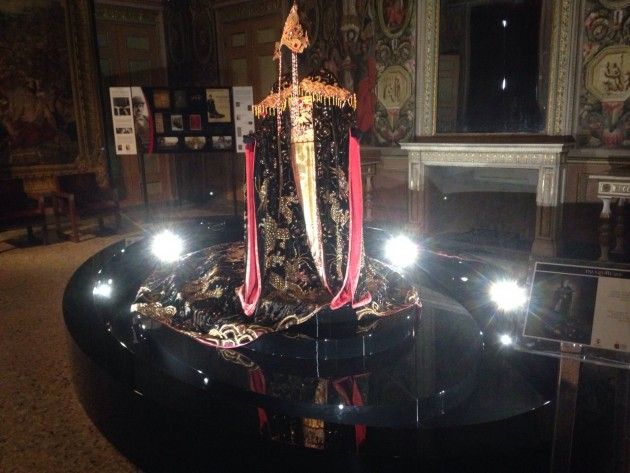 EXPOINCITTÀ. A Palazzo Reale in mostra il costume della prima di ‘Turandot’ del 1926