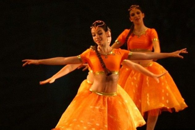 Rassegna CremonaDanza 2015, domani al Ponchielli le allieve di Dance Studio ‘C’