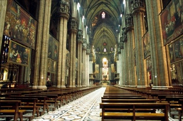 Duomo di Cremona . Inaugurazione della tela raffigurante l’apparizione a Caravaggio