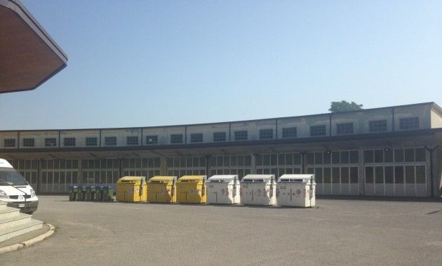 Cremona Sta andando a regime la raccolta differenziata Attiva l'isola di prossimità nell'ex mercato ortofrutticolo