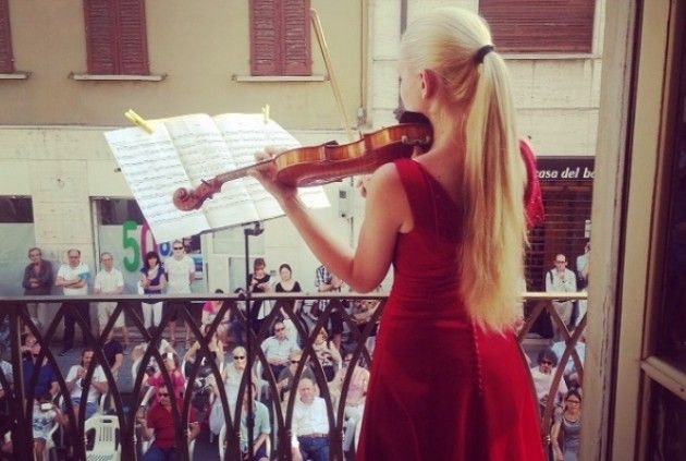 Cremona. Serenate dal balcone della casa di Stradivari