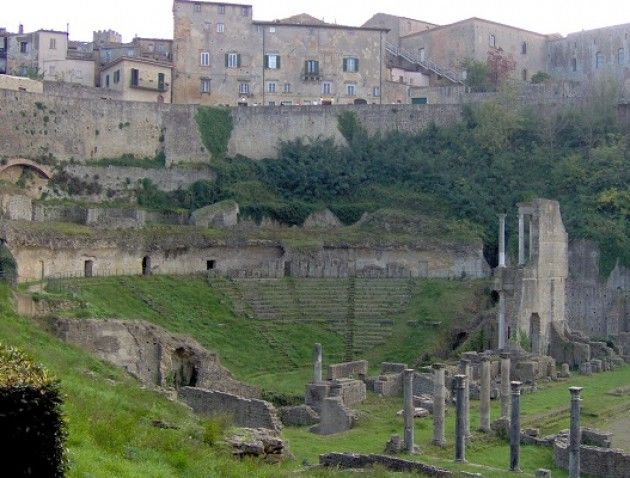 Expo Tutto su Volterra al mercato di Cascina Triulza fino al 20 luglio