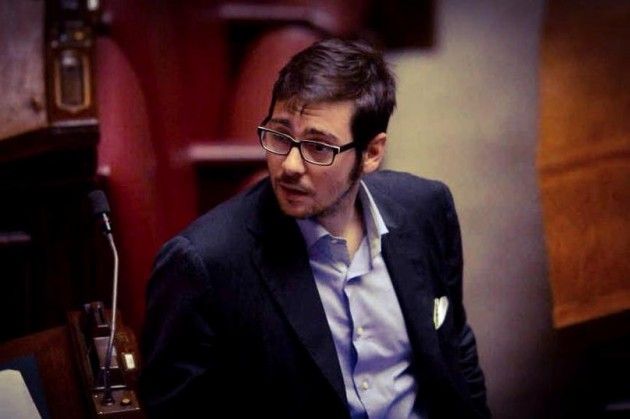 Movimento 5 Stelle: ‘Il governo ha l’obbligo di cambiare politiche industriali’