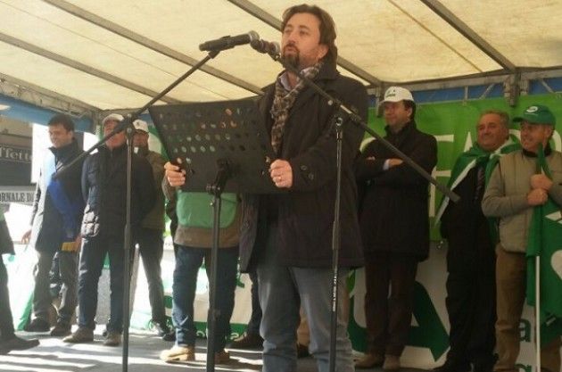 Siccità, irrigazioni e danni Il Presidente Vezzini scrive all’assessore regionale all’agricoltura Gianni Fava