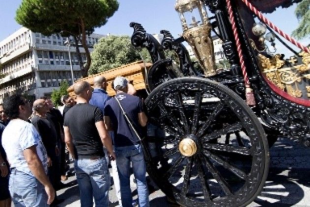 Funerali Casamonica. Un'altra interpretazione