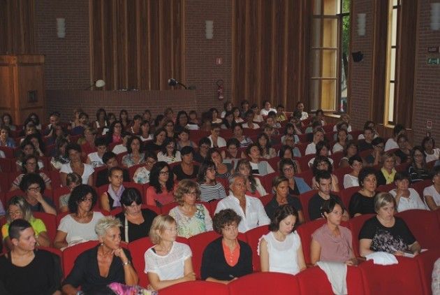 Nidi e Scuole per l’infanzia di Cremona riaprono. Maura Ruggeri incontra il personale