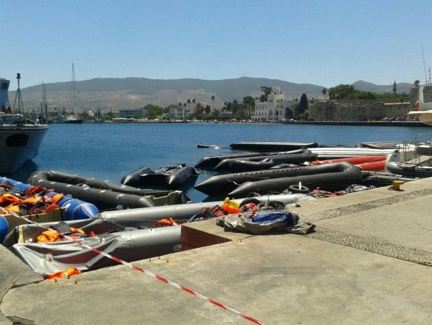 Migranti a Kos Testimonianza di Eleonora e Daniele che erano sull’isola greca  mentre sbarcavano i profughi (Video)