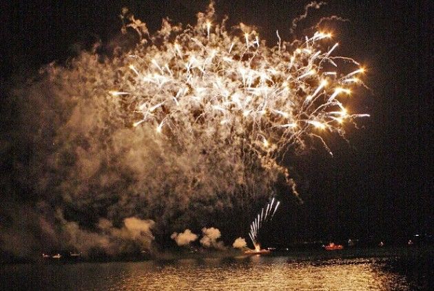 Desenzano saluta l’estate con ‘Il lago dei cigni’ e l’ultima Notte bianca con fuochi d’artificio