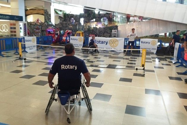 Torneo di tennis in carrozzina, anticipo al Centro Commerciale CremonaPo