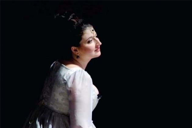 Dimitra Theodossiou canta a Cremona, concerto sabato sera al Museo del Violino