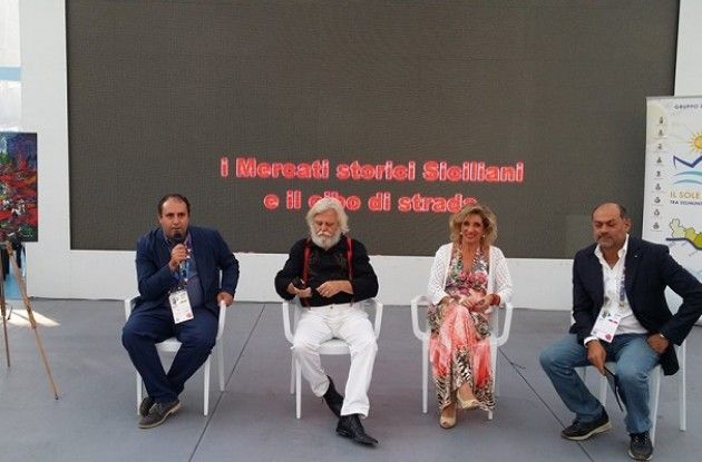 Presentati ad Expo i mercati siciliani nelle opere del pittore Dimitri Salonia
