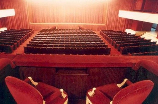 Milano, Teatro Manzoni: palinsesto 2015/16 'Una stagione, più stagioni'