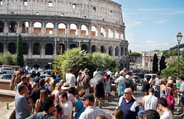 Assemblea al Colosseo,  Franceschini e sindacati