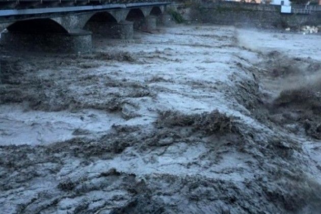 Alluvione di Piacenza: il Governo ci dica chi sono i responsabili! Danilo Toninelli M5S
