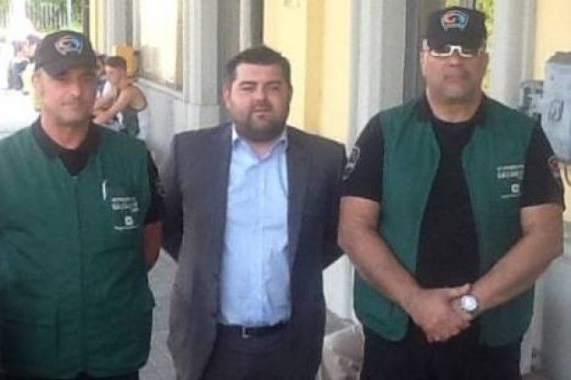 5 Stelle Lombardia: ‘Maltempo, treni fermi. Sorte fa fotoricordo coi vigilantes’