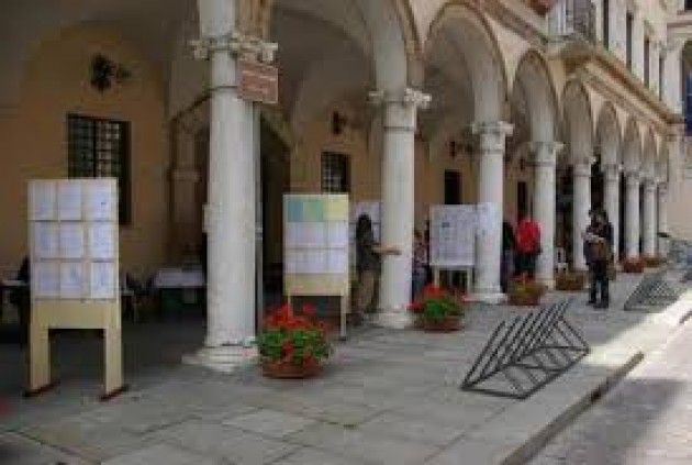 Acquanegra Cr.se edizione 2015 di Poesia A Strappo intitolata Afasie