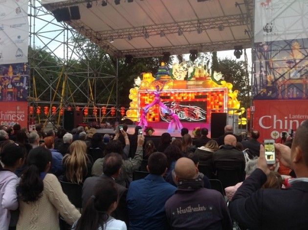 Monza il Festival delle Lanterne Cinesi ama la fotografia: partecipa al contest