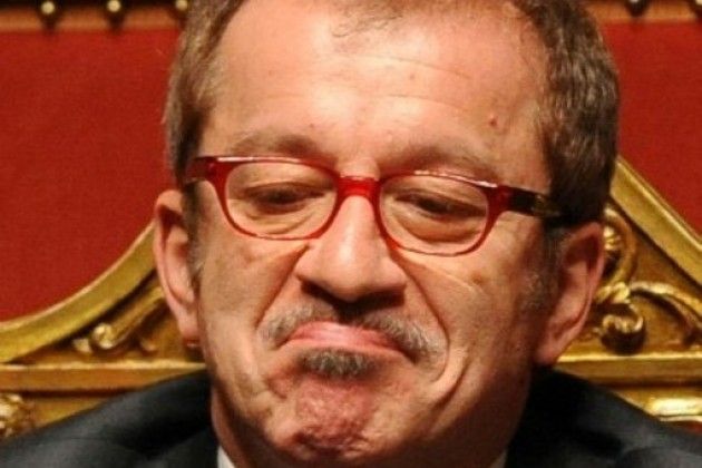Movimento 5 Stelle Lombardia: ‘La Giunta Maroni come la Salerno-Reggio Calabria’
