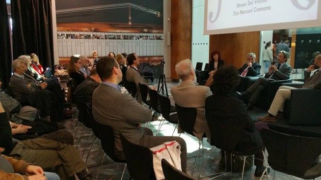 Successo presentazione progetto di legge ‘Stradivari’ a Cremona che prevede bonus di 2.000 euro agli allievi dei conservatori